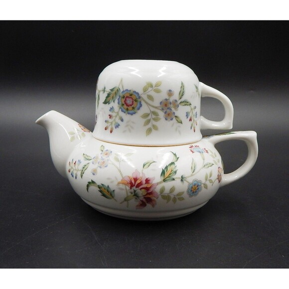 Andrea by Sadek Buckingham Tea For One Teapot And Cup Porcelain Japan - Picture 1 of 11